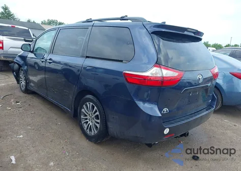 2018 Toyota Sienna Xle 8 Passenger from USA, damaged, VIN 5TDYZ3DCXJS944854